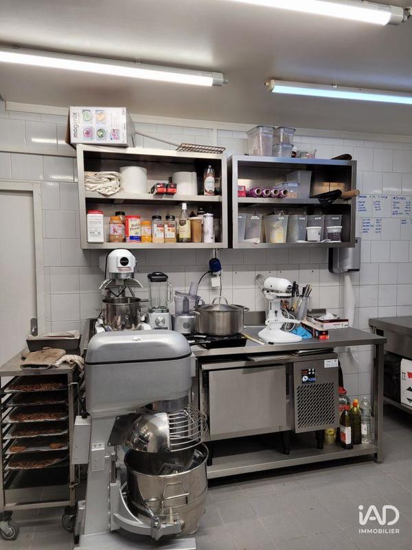 Local commercial - 84 m²