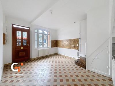 Maison - 80 m² - 4 pièces