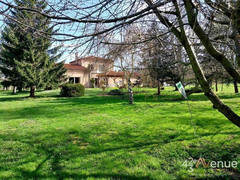 Maison - 170 m² - 7 pièces