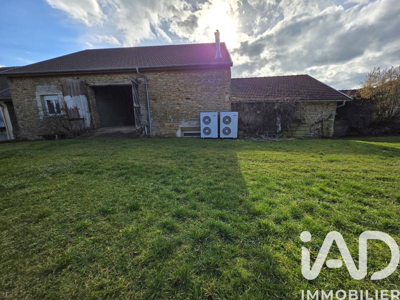 Maison de village - 201 m² - 7 pièces