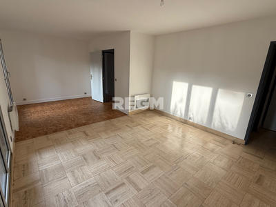 Appartement - 76 m² - 4 pièces