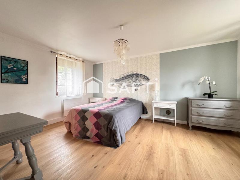 Maison - 121 m² - 7 pièces