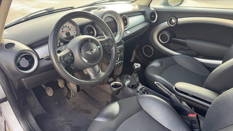 Mini Mini r56 1.6 Cooper d 110 Pack Chili