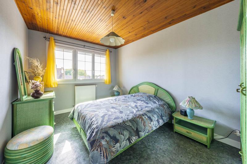 Maison - 190 m² - 11 pièces