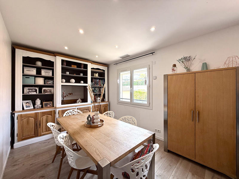 Maison - 135 m² - 5 pièces