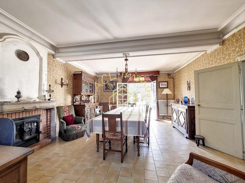 Maison - 152 m² - 7 pièces