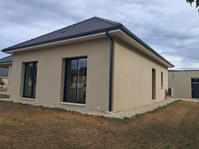 Maison - 115 m² - 4 pièces