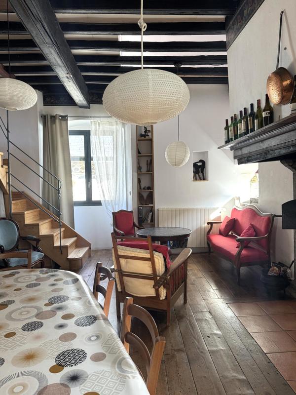 Maison de village - 110 m² - 7 pièces