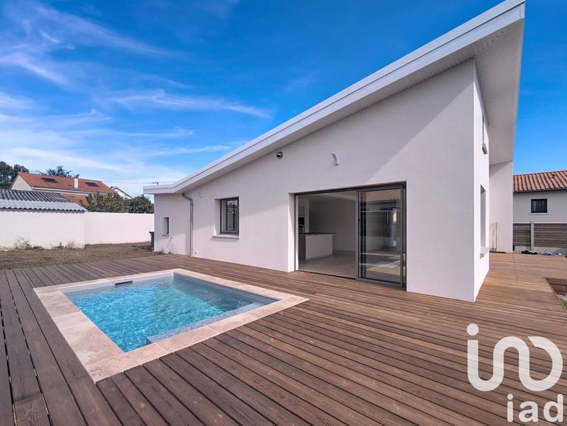 Maison - 106 m² - 5 pièces