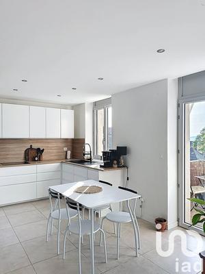 Appartement - 58 m² - 3 pièces