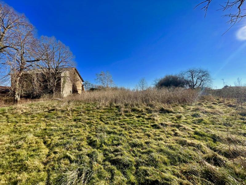 Maison - 300 m² - 1 pièce