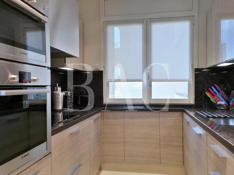 Appartement - 100 m² - 3 pièces