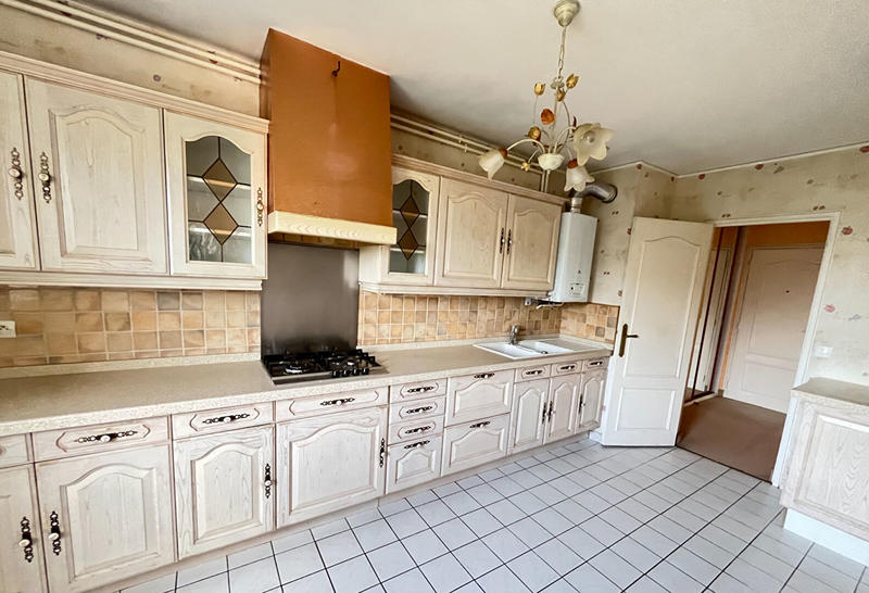 Appartement - 85 m² - 4 pièces