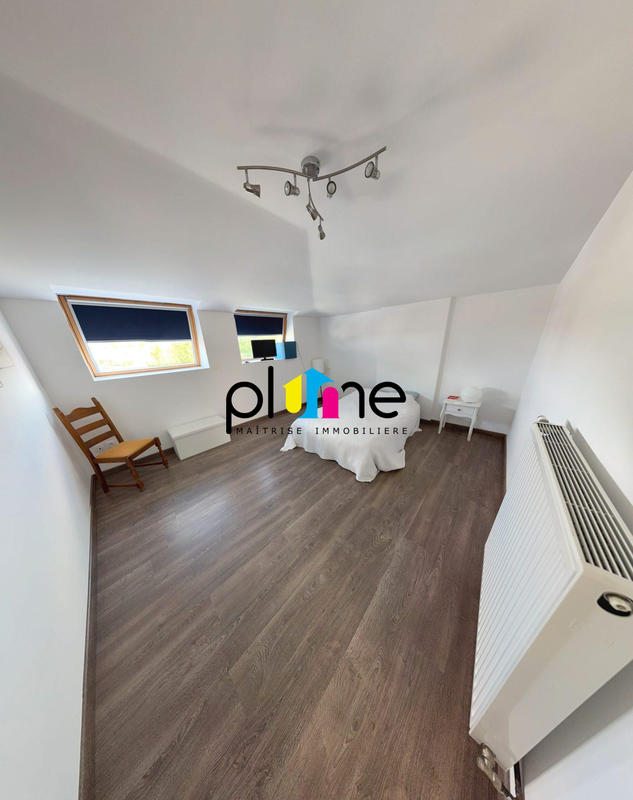 Maison contemporaine - 240 m² - 7 pièces