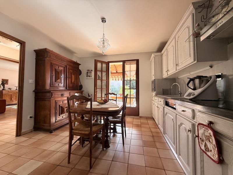 Maison traditionnelle - 111 m² - 4 pièces