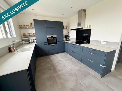 Maison - 102 m² - 5 pièces