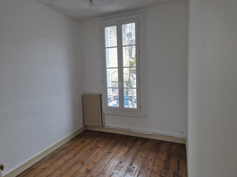 Maison - 80 m² - 5 pièces