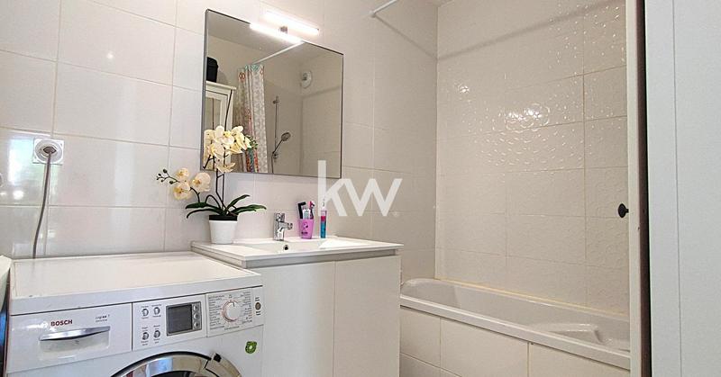 Appartement - 79 m² - 4 pièces