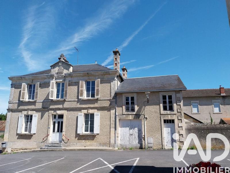 Maison - 181 m² - 7 pièces