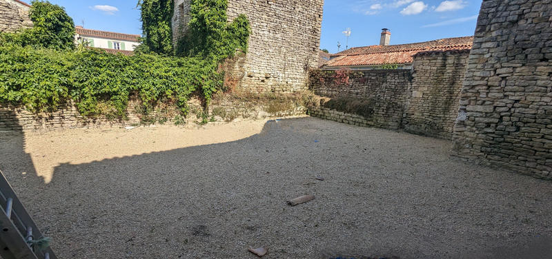 Maison - 127 m² - 2 pièces