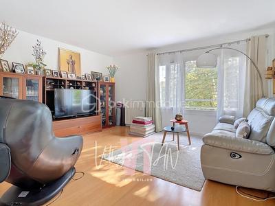 Duplex - 82 m² - 4 pièces