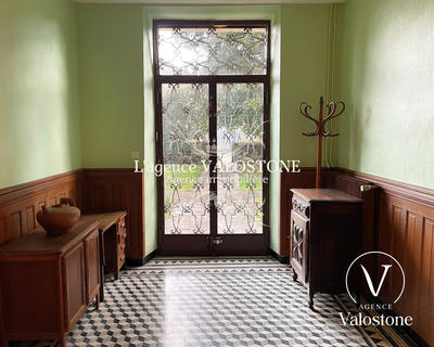 Maison ancienne - 320 m² - 11 pièces