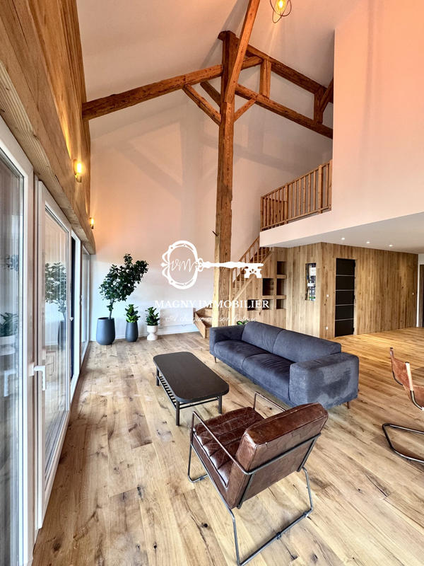 Appartement - 121 m² - 4 pièces