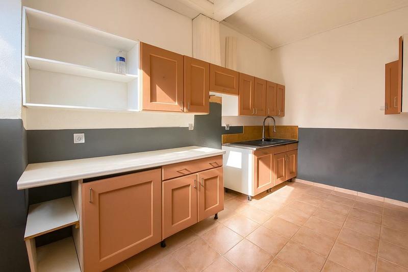 Maison - 108 m² - 8 pièces