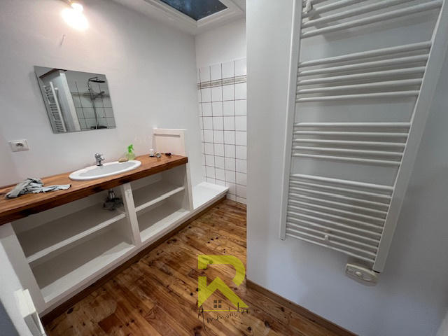 Maison de village - 96 m² - 3 pièces