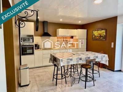 Maison de village - 195 m² - 6 pièces