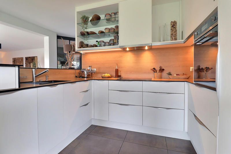 Maison - 194 m² - 7 pièces