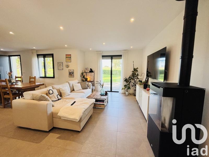 Maison - 97 m² - 4 pièces