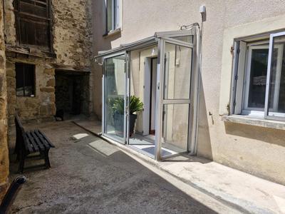 Maison - 98 m² - 5 pièces