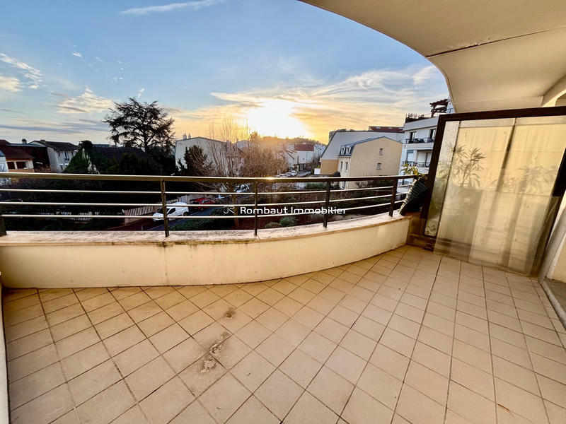 Appartement - 75 m² - 4 pièces