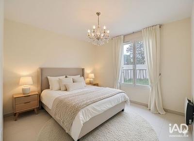 Maison - 97 m² - 5 pièces