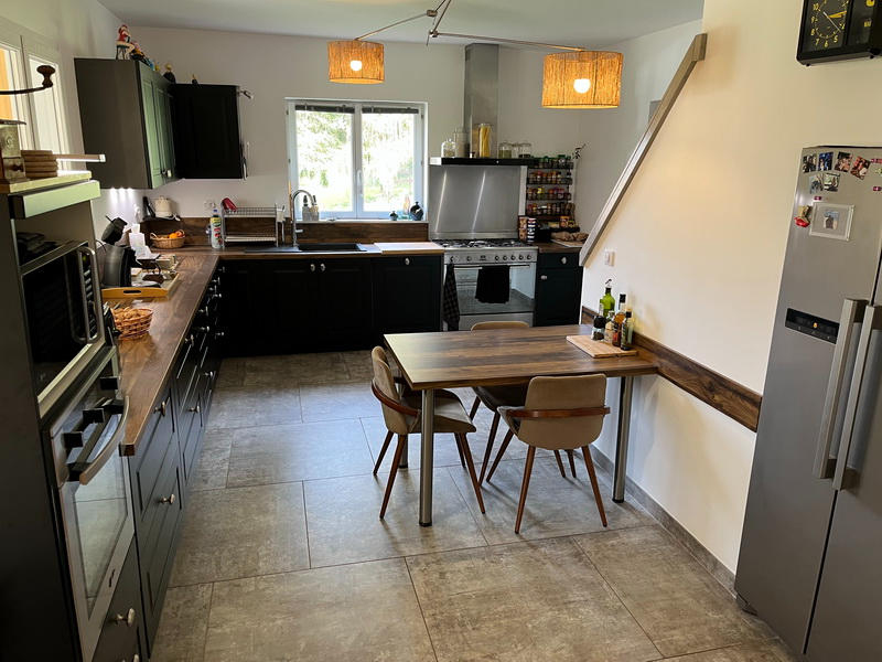 Maison - 176 m² - 7 pièces