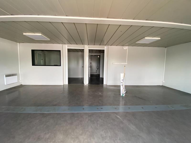 Bureau - 230 m² - 4 pièces