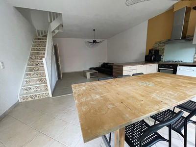 Maison - 108 m² - 9 pièces