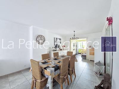 Maison - 108 m² - 6 pièces