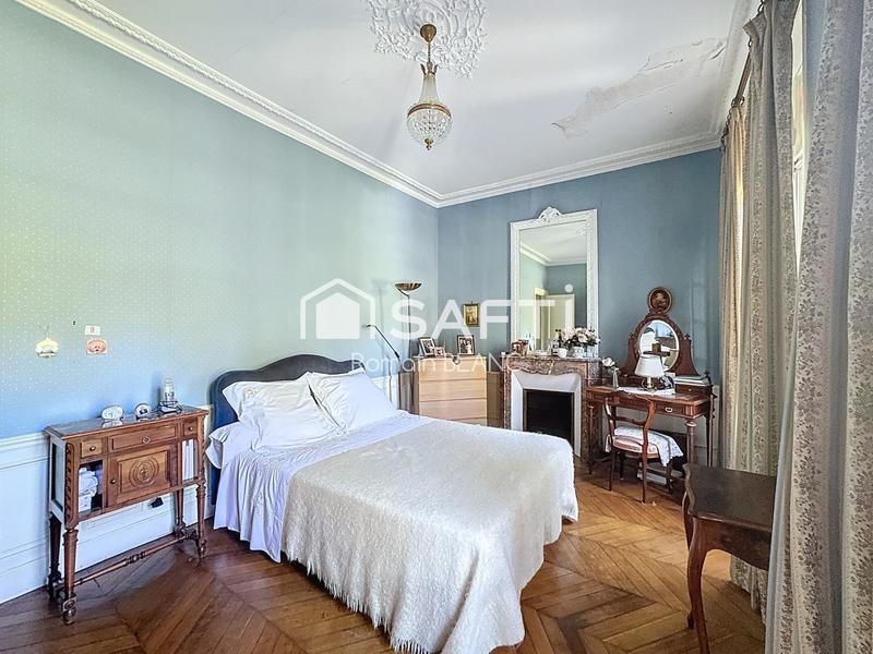 Maison de maîtres - 273 m² - 6 pièces