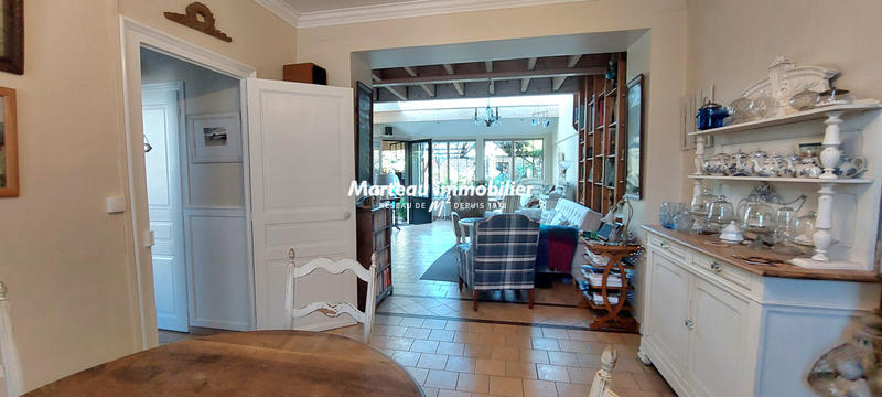 Maison - 141 m² - 8 pièces