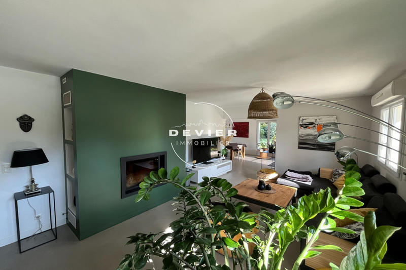 Maison - 180 m² - 6 pièces