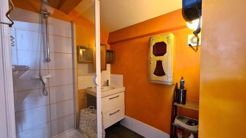 Villa - 208 m² - 8 pièces