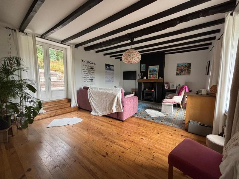 Maison - 77 m² - 3 pièces