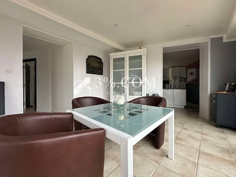 Maison de village - 160 m² - 8 pièces