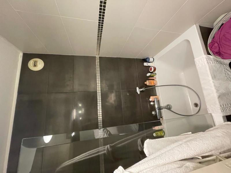 Appartement - 93 m² - 4 pièces