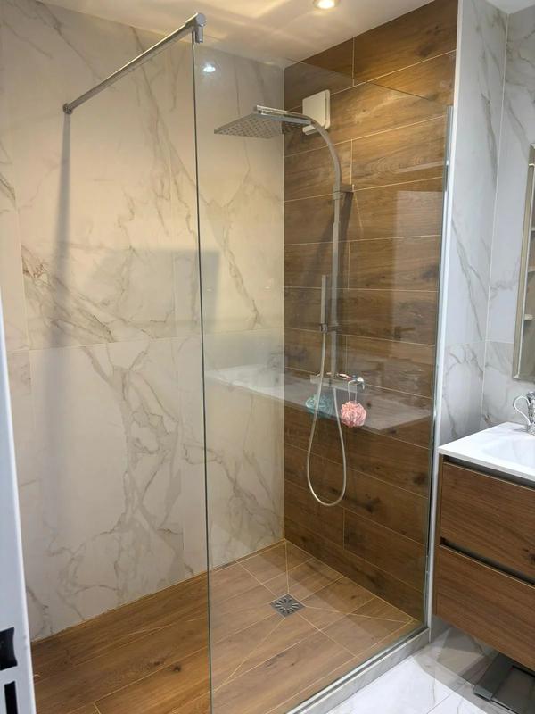 Appartement - 104 m² - 5 pièces