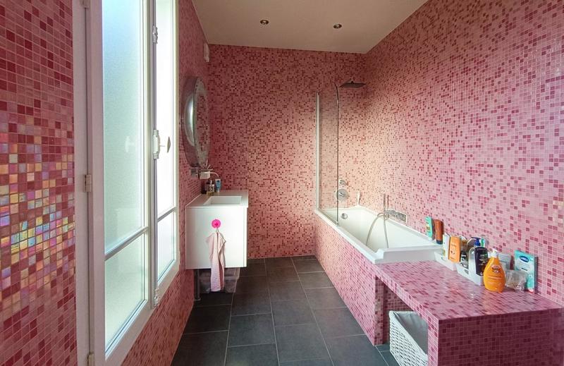 Maison - 175 m² - 7 pièces