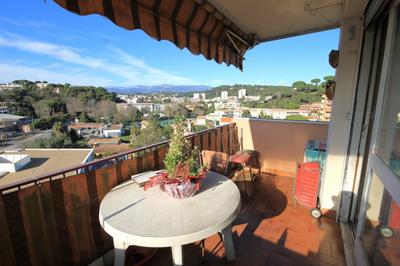 Appartement - 86 m² - 4 pièces