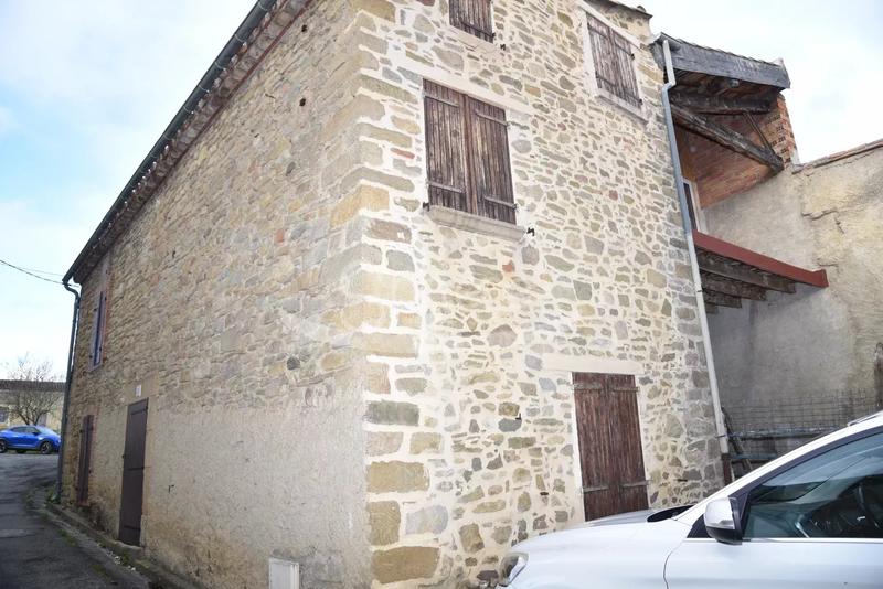 Maison de village - 106 m² - 2 pièces